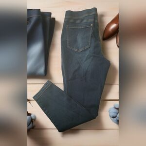 Wonderly Pullover Skinny Jeans